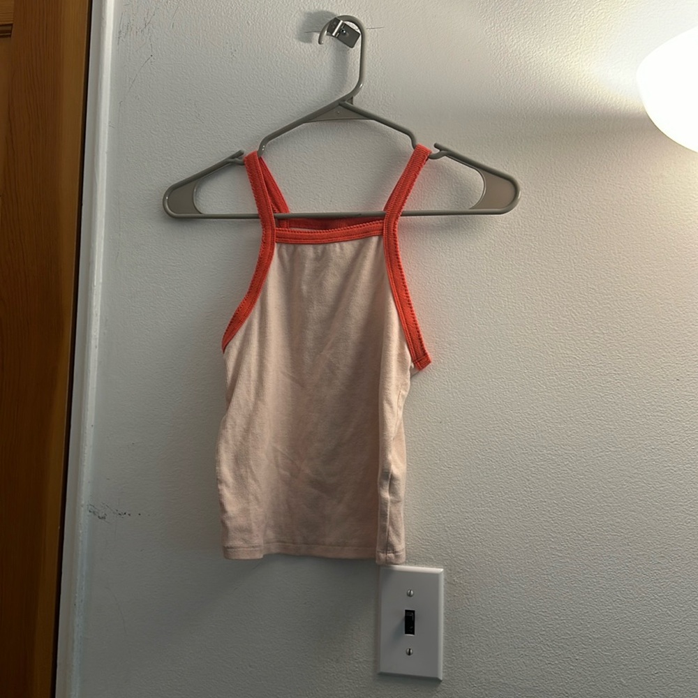 Pink tank top